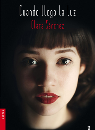 Cuando llega la luz es el nuevo thriller de Clara Sánchez que te apasionará Cuando llega la luz es el nuevo thriller de Clara Sánchez que te apasionará