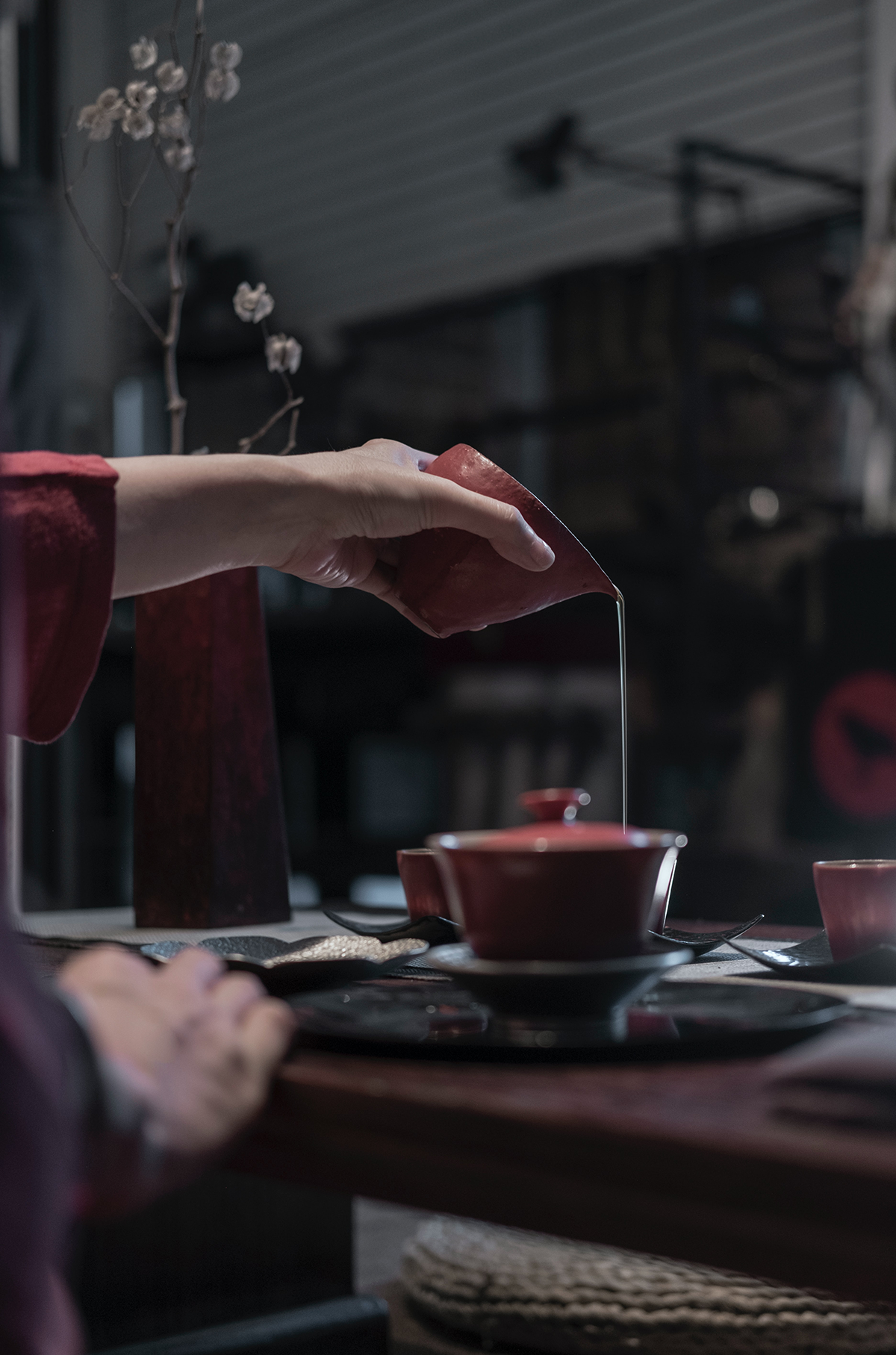 Historias de Xuya: momento de servir el té 