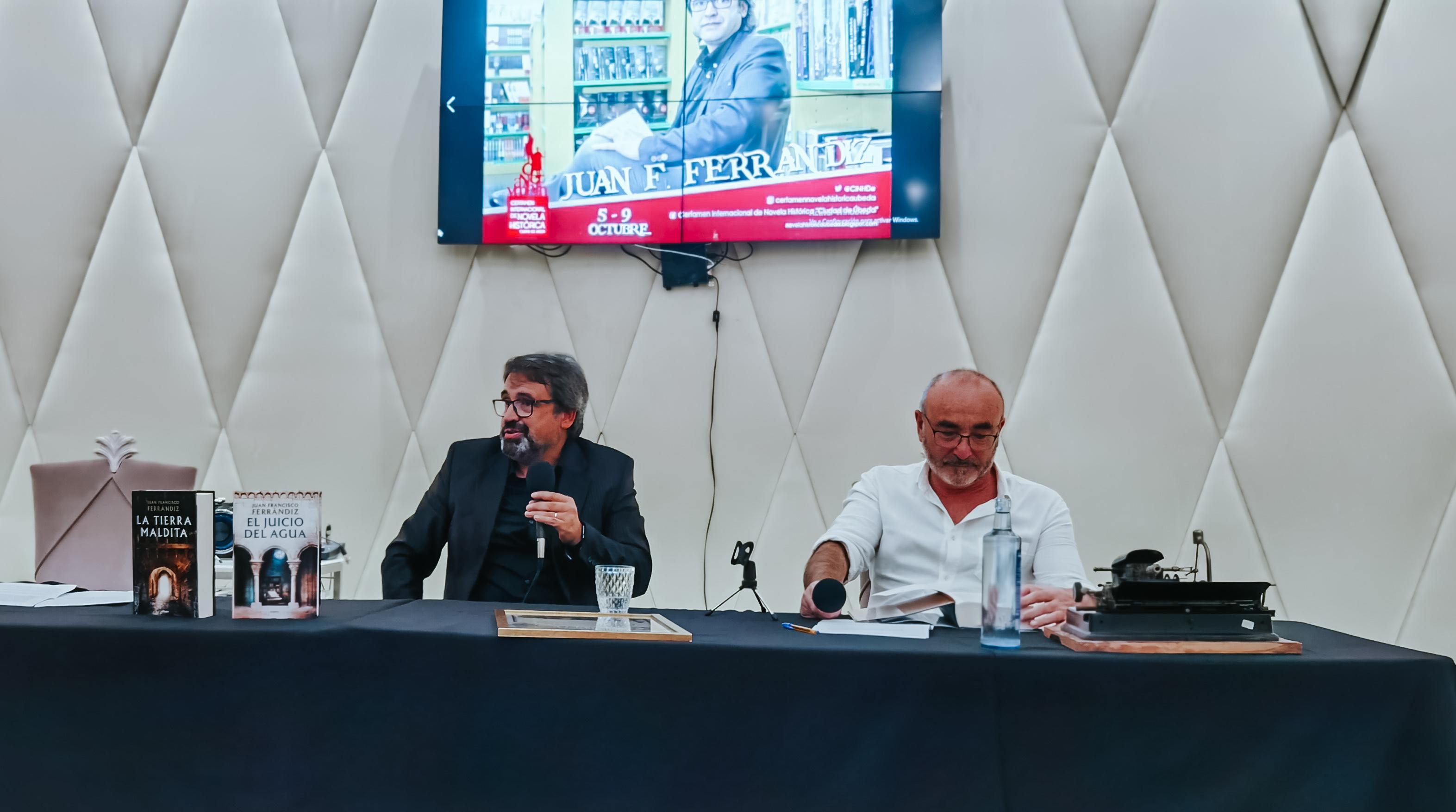 Juan F. Ferrandiz en el certamen de novela historica de ubeda 2022
